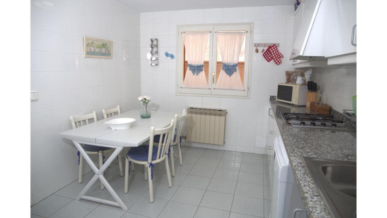 Villa Lloguer30 Margaret'S Family House With Pool And Parquing à Sant Feliu de Guíxols Extérieur photo